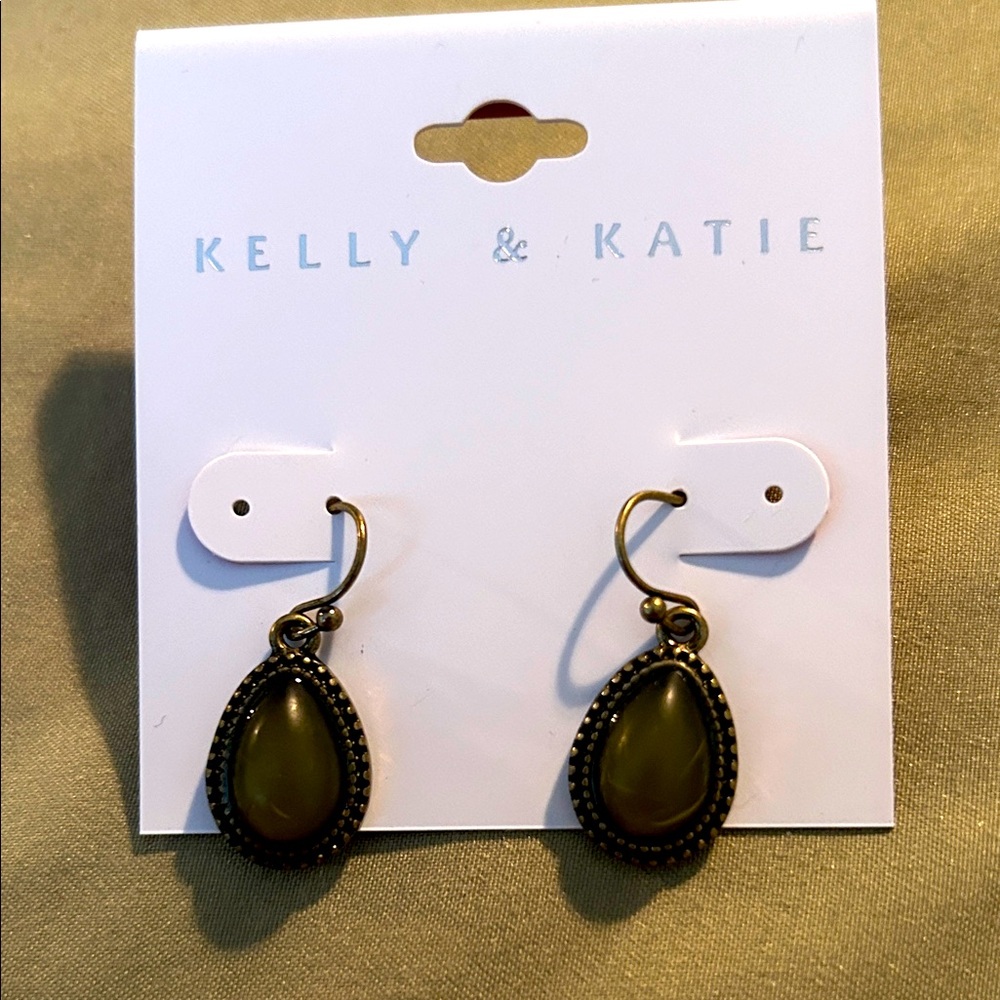 Kelly and Katie ✂️